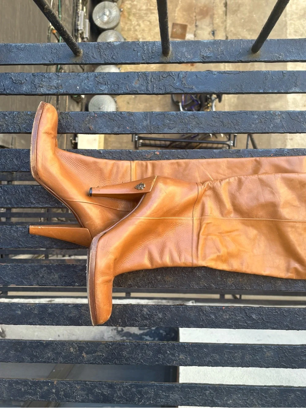 Authentic Gucci Tall Cognac Leather Over-the-Knee brown Boots - Picture 2 of 6